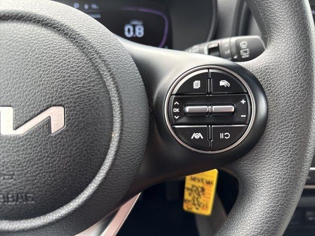 2023 Kia Soul LX IVT
