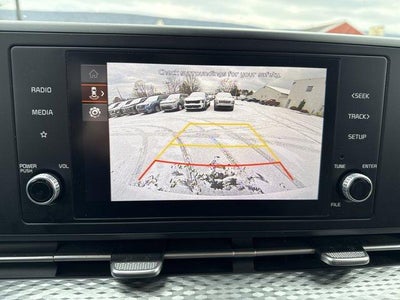 2024 Kia Carnival LX FWD w/Seat Pkg