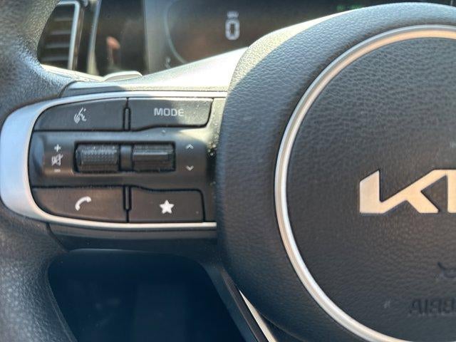 2023 Kia Sportage Hybrid LX AWD