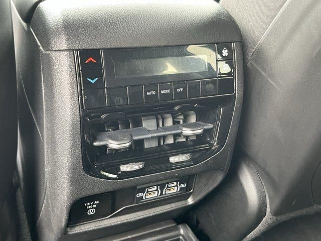 2022 Jeep Grand Cherokee L Altitude 4x4