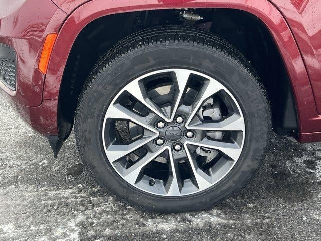 2022 Jeep Grand Cherokee 4xe Overland 4x4