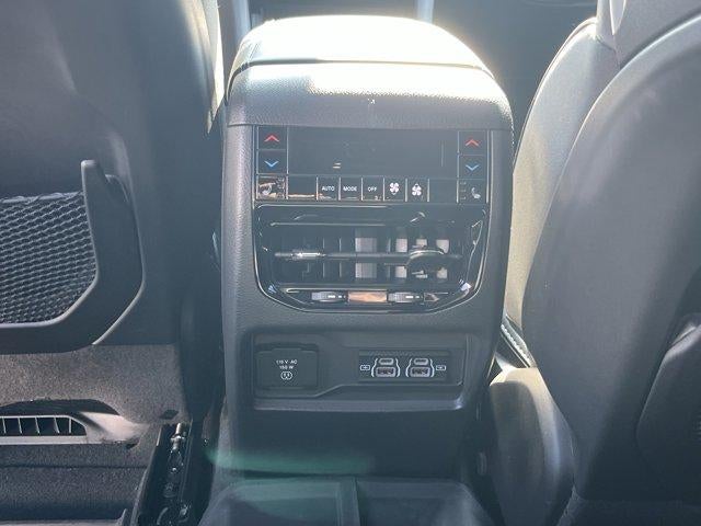 2024 Jeep Grand Cherokee 4xe Overland 4x4