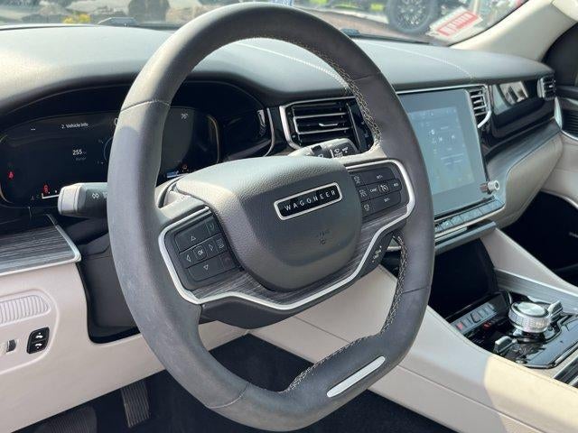 2023 Jeep Wagoneer L Series III 4x4