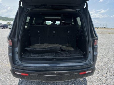 2024 Jeep Wagoneer Series II Carbide 4x4