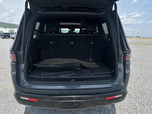 2024 Jeep Wagoneer Series II Carbide 4x4