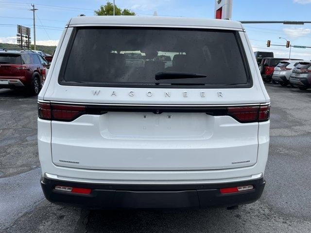 2022 Jeep Wagoneer Series III 4x4