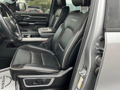 2022 RAM 1500 Laramie 4x4 Crew Cab 5'7" Box