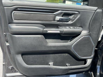 2021 RAM 1500 Laramie 4x4 Crew Cab 5'7" Box