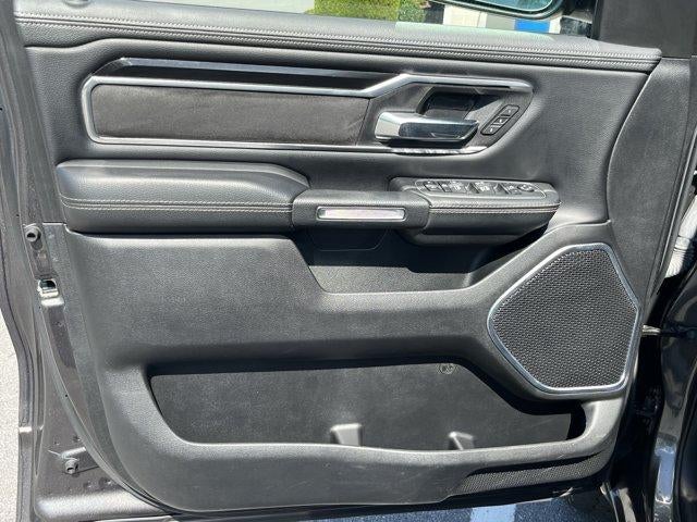 2021 RAM 1500 Laramie 4x4 Crew Cab 5'7" Box