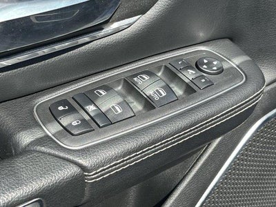 2021 RAM 1500 Laramie 4x4 Crew Cab 5'7" Box