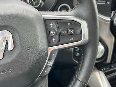 2019 RAM 1500 Laramie 4x4 Crew Cab 6'4" Box