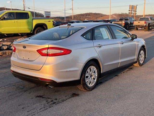 2014 Ford Fusion 4dr Sdn S FWD