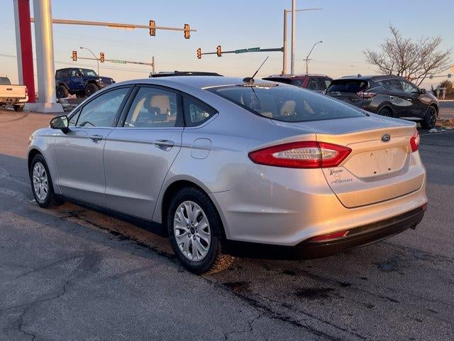 2014 Ford Fusion 4dr Sdn S FWD