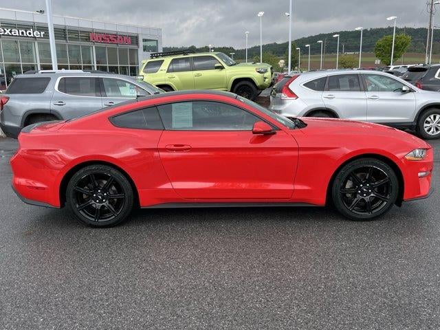 2019 Ford Mustang EcoBoost Fastback