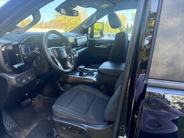 2024 Chevrolet Silverado 1500 Crew Cab Short Box 4-Wheel Drive RST