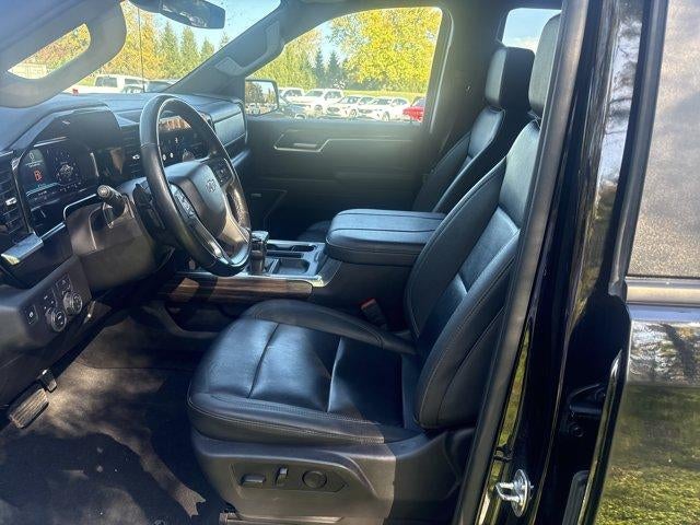 2025 Chevrolet Silverado 1500 Crew Cab Short Box 4-Wheel Drive RST