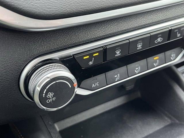 2019 Nissan Altima 2.5 SR Sedan