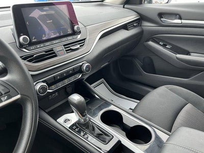 2023 Nissan Altima 2.5 SV Sedan