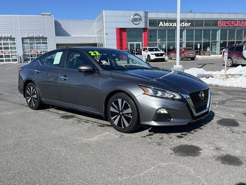 2022 Nissan Altima 2.5 SV Sedan