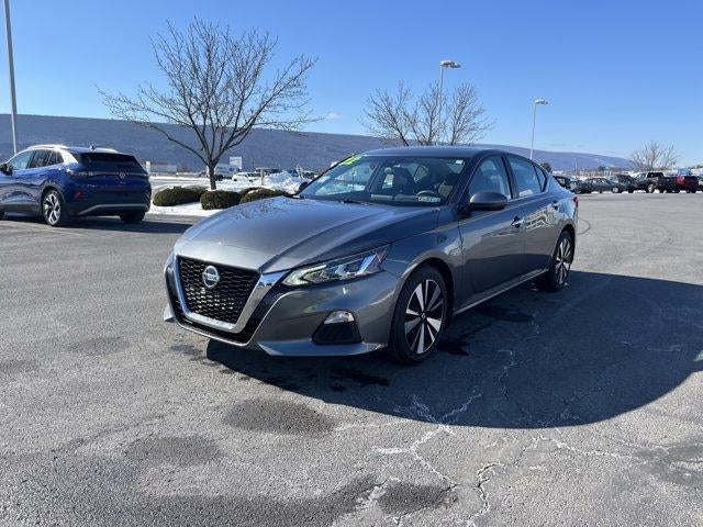 2022 Nissan Altima 2.5 SV Sedan