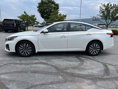 2023 Nissan Altima 2.5 SV AWD Sedan