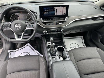 2023 Nissan Altima 2.5 SV AWD Sedan