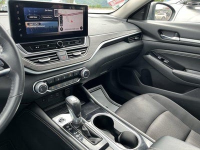 2023 Nissan Altima 2.5 SV AWD Sedan
