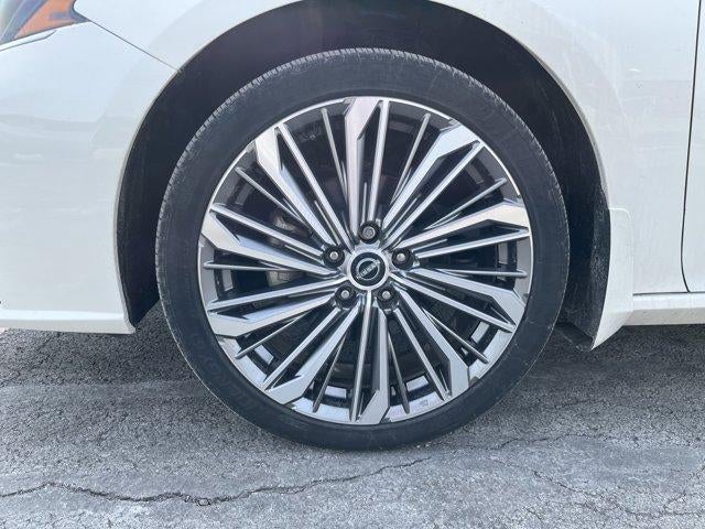 2024 Nissan Altima 2.5 SL AWD Sedan