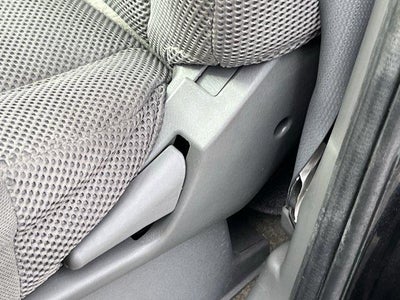 2015 Nissan Frontier 4WD Crew Cab LWB Auto SV