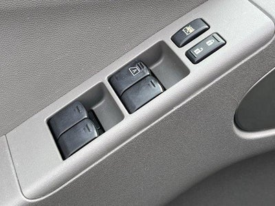 2015 Nissan Frontier 4WD Crew Cab LWB Auto SV