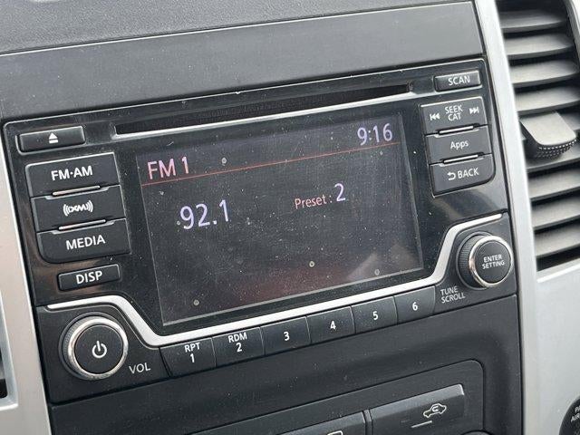 2015 Nissan Frontier 4WD Crew Cab LWB Auto SV