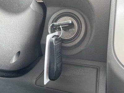 2015 Nissan Frontier 4WD Crew Cab LWB Auto SV