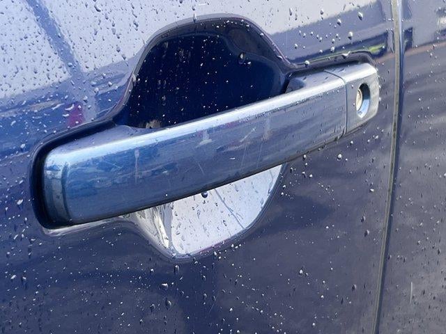 2023 Nissan Frontier Crew Cab 4x4 SV Auto