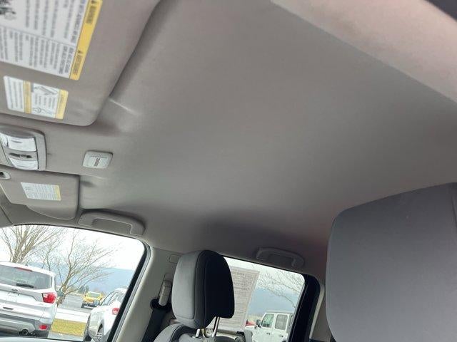 2022 Nissan Frontier Crew Cab 4x4 S Auto