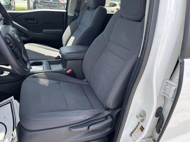 2022 Nissan Frontier Crew Cab 4x4 S Auto
