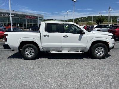 2022 Nissan Frontier Crew Cab 4x4 S Auto