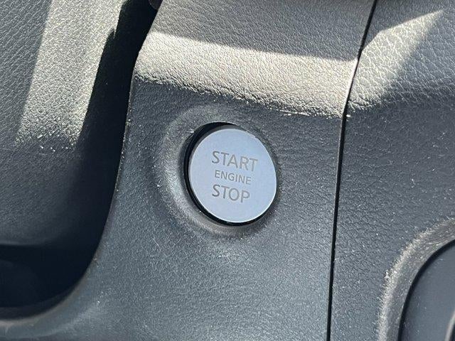 2022 Nissan Frontier Crew Cab 4x4 S Auto