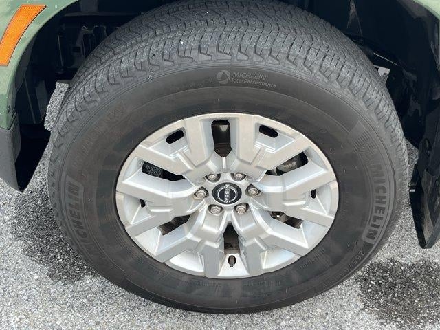 2023 Nissan Frontier Crew Cab 4x4 SV Auto Long Bed