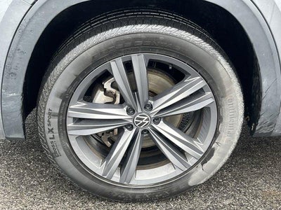 2021 Volkswagen Atlas 2021.5 3.6L V6 SE w/Technology R-Line 4MOTION