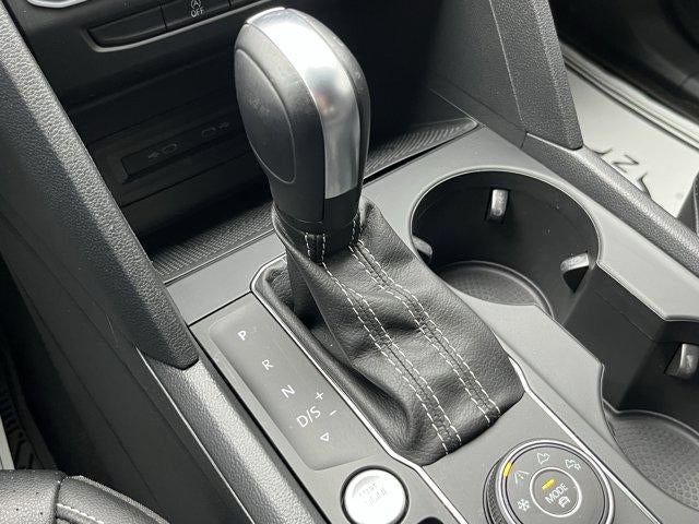 2021 Volkswagen Atlas 2021.5 3.6L V6 SE w/Technology R-Line 4MOTION