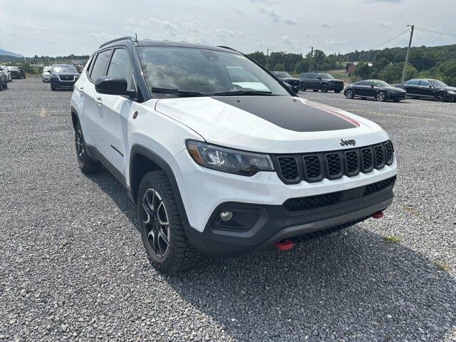 2025 Jeep Compass Trailhawk 4x4