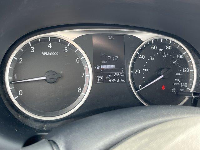2022 Nissan Kicks S FWD