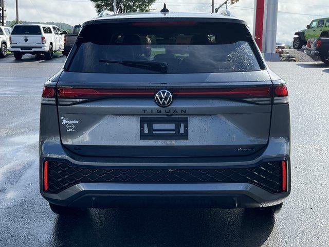2025 Volkswagen Tiguan 2.0T SE R-Line Black 4MOTION