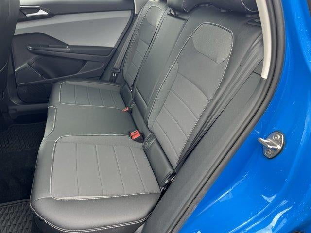 2022 Volkswagen Taos SE 4MOTION
