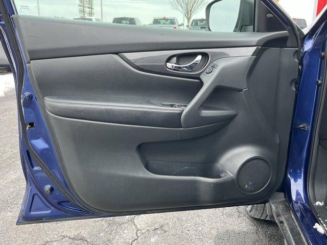 2017 Nissan Rogue AWD SV