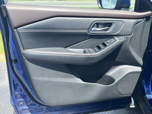 2022 Nissan Rogue AWD SV