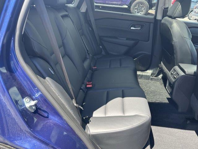 2022 Nissan Rogue AWD SV