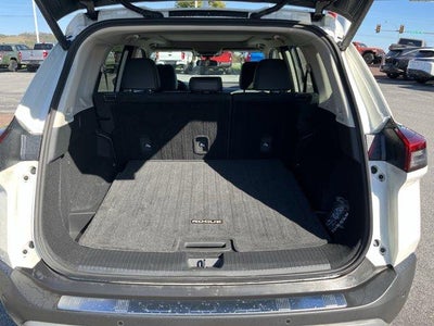 2023 Nissan Rogue AWD SV *Ltd Avail*