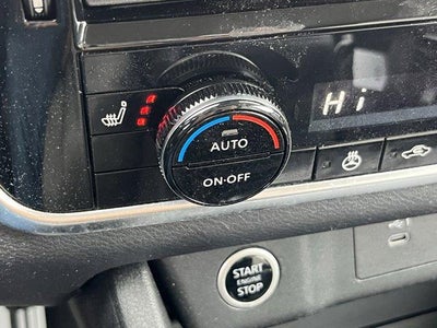 2022 Nissan Rogue AWD SV