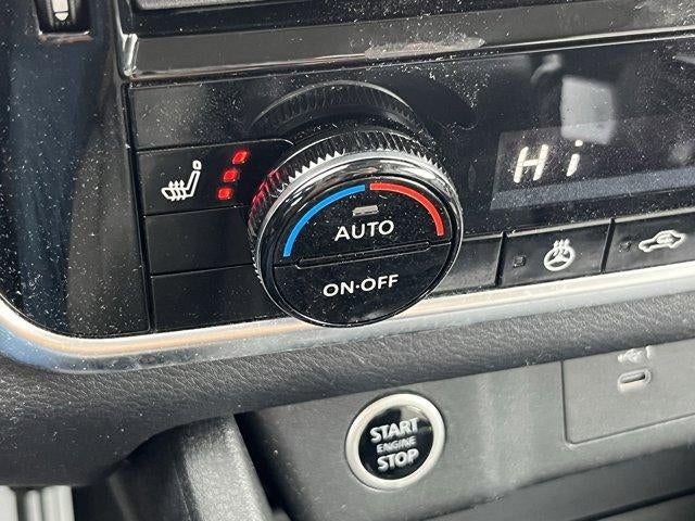 2022 Nissan Rogue AWD SV